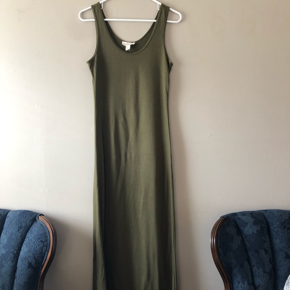 Hunter green maxi dress size small